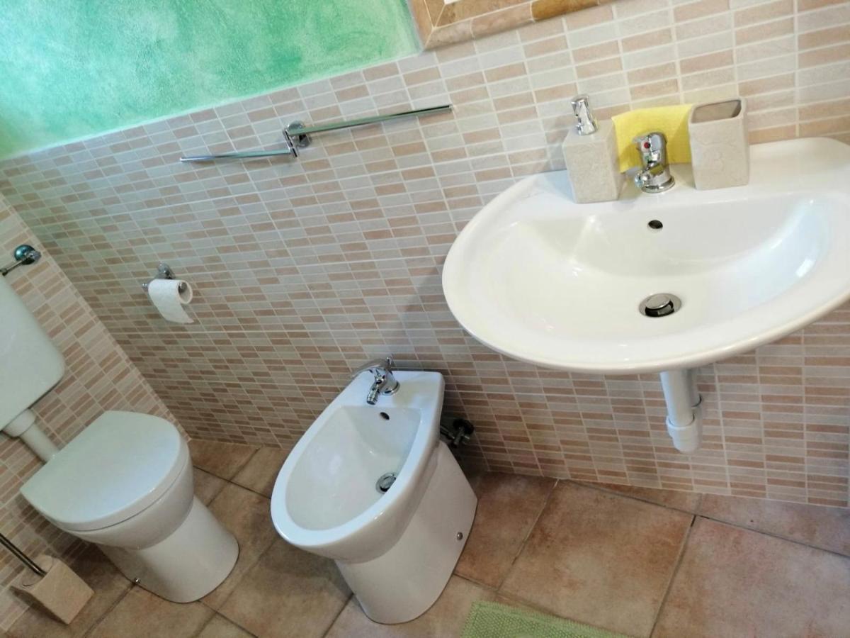 فيلا Casa Vacanze La Carbunera دومودوسولا المظهر الخارجي الصورة